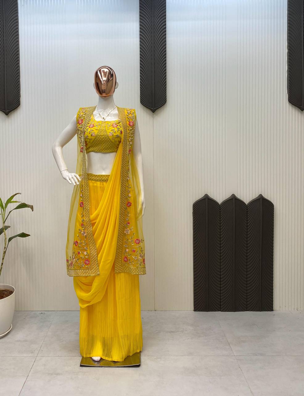 NEW THREE-PIECE WESTERN READY-TO-WEAR SAREE SET WITH ELEGANT KOTI