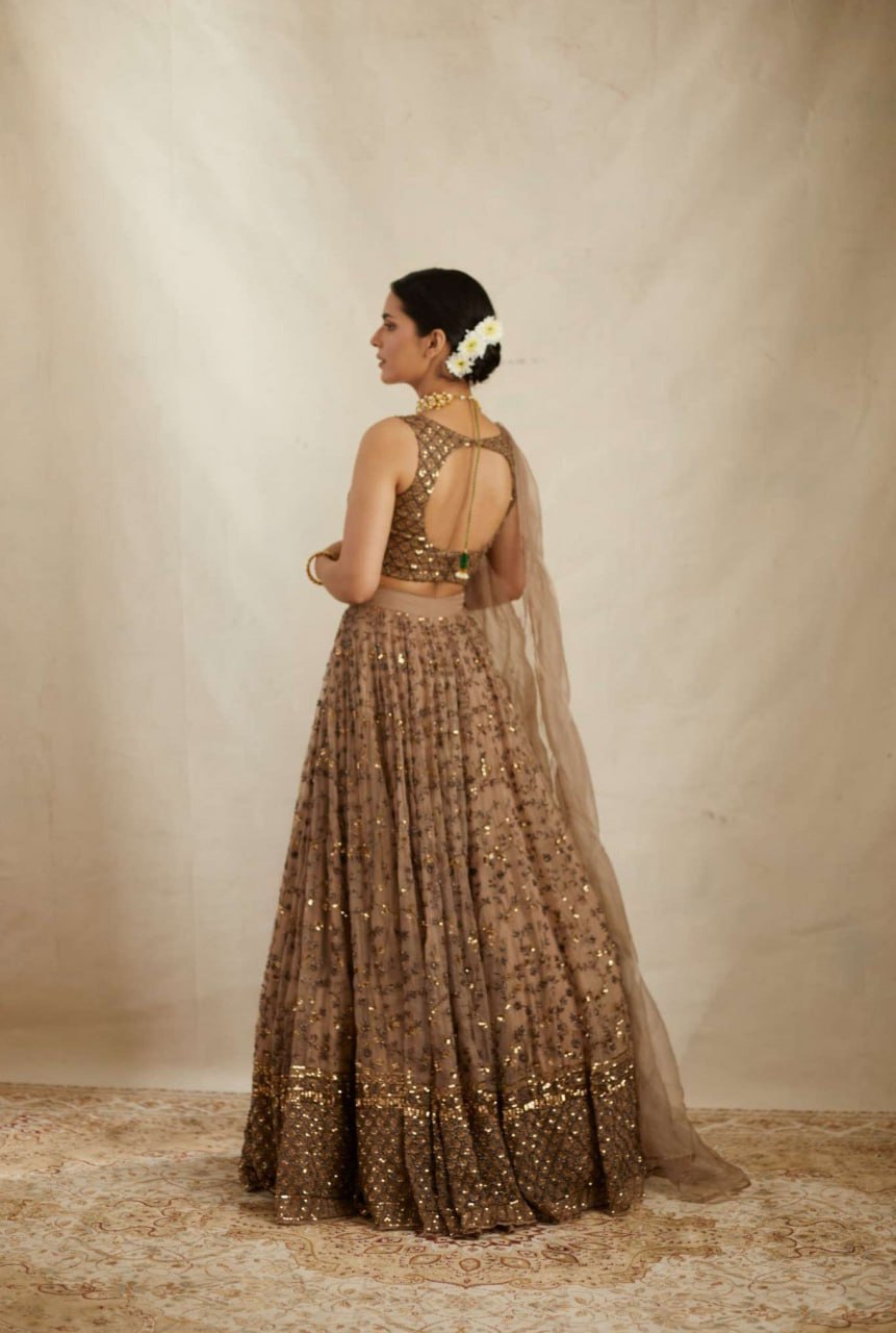 DESIGNER NET LEHENGA SET WITH SEQUINS & JARI EMBROIDERY