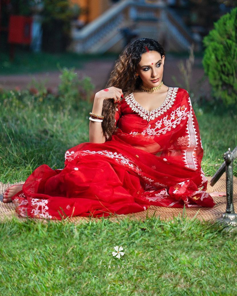 RED ORGANZA PARTY WEAR SAREE