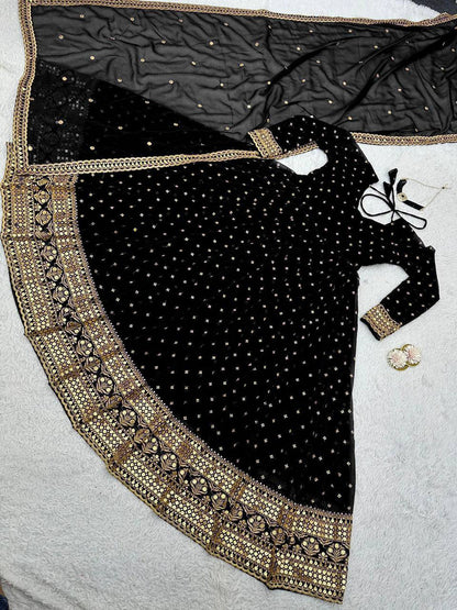 STYLISH FAUX GEORGETTE OUTFIT - PERFECT FOR EVERY OCCASION