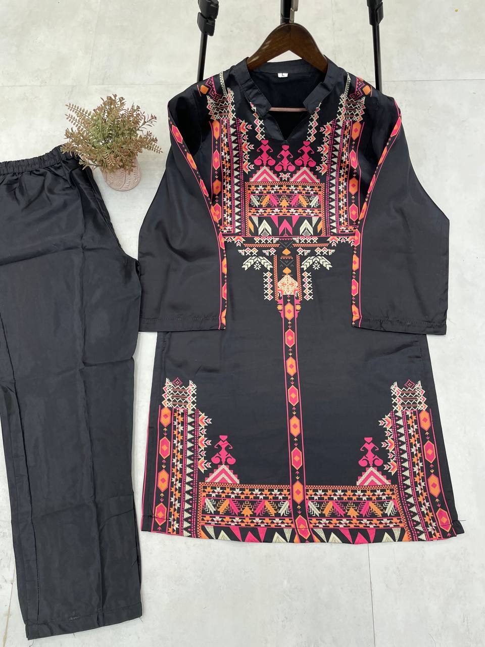 SUMMER SEASON SPECIAL - PRINTED CREPE SILK CO-ORD SETS