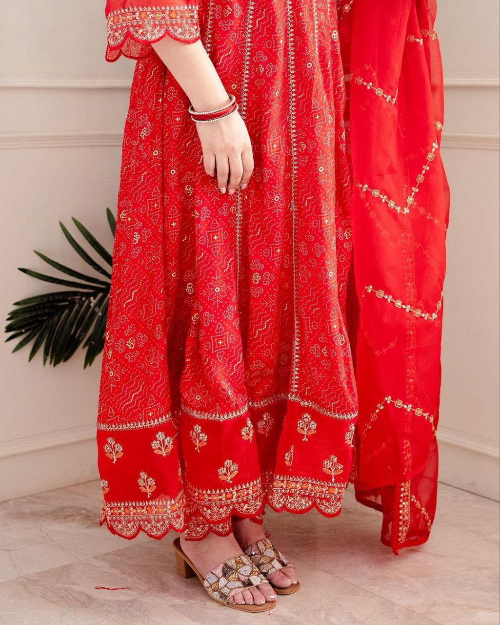 MEERA RED & MAROON VOLUPTUOUS ANARKALI SUIT SET