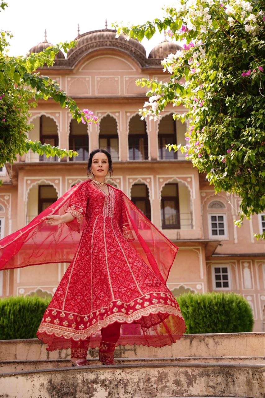 MEERA RED & MAROON VOLUPTUOUS ANARKALI SUIT SET