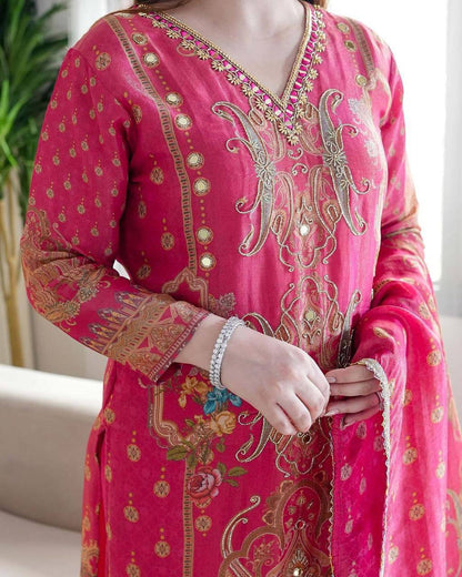 NEW ARRIVAL – 3-PIECE DESIGNER SUIT SET