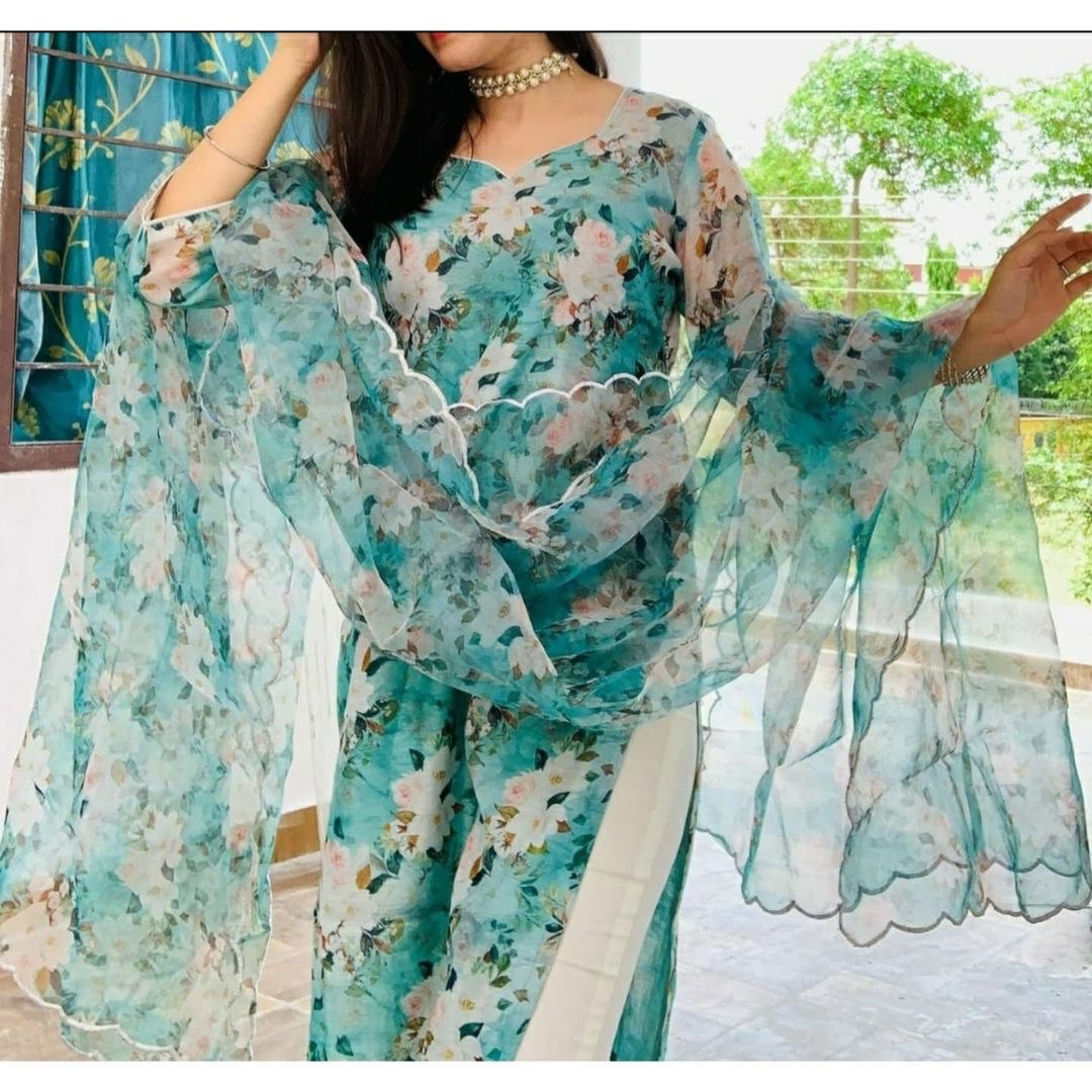 LUXURIOUS CHANDERI COTTON KURTA SUIT SET