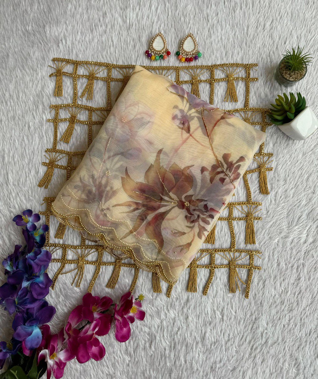 EXCLUSIVE LAUNCH – PREMIUM HANDWORK ORGANZA SAREE