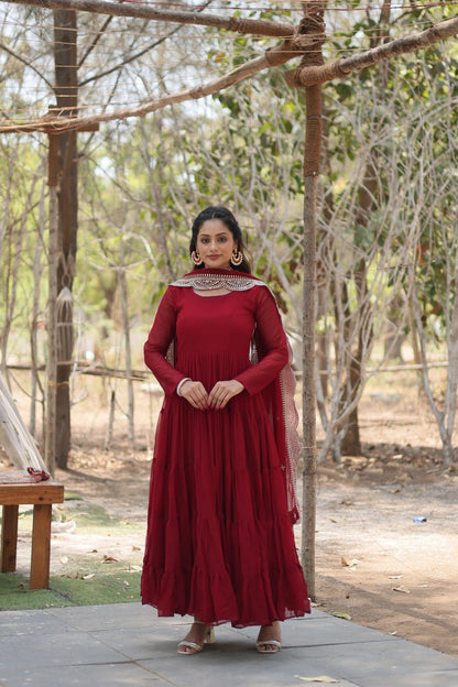 DESIRABLE WOMEN'S FULLY FLAIRED GOWN
