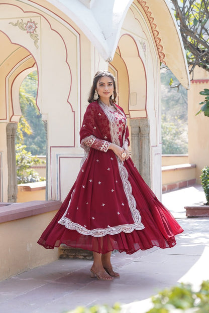ELEGANT FAUX BLOOMING GOWN WITH VISCOSE DYABLE JACQUARD & SEQUINS EMBROIDERY – A PERFECT FUSION OF TRADITION & STYLE 💝