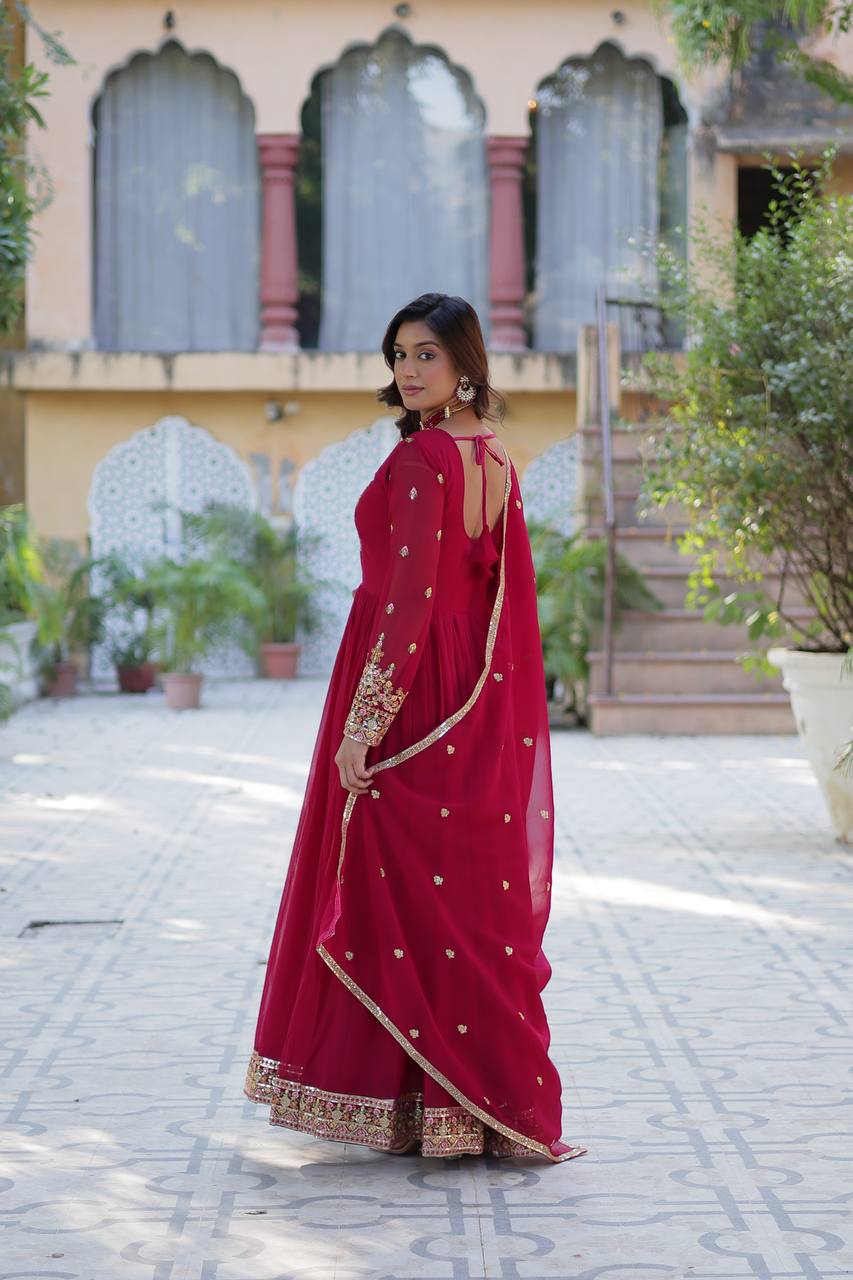 EXQUISITE FAUX BLOOMING GEORGETTE GOWN WITH DESIGNER DUPATTA