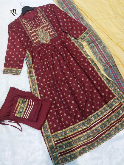 PRESENTING NEW ELEGANT RAYON KURTI PANT DUPATTA SET