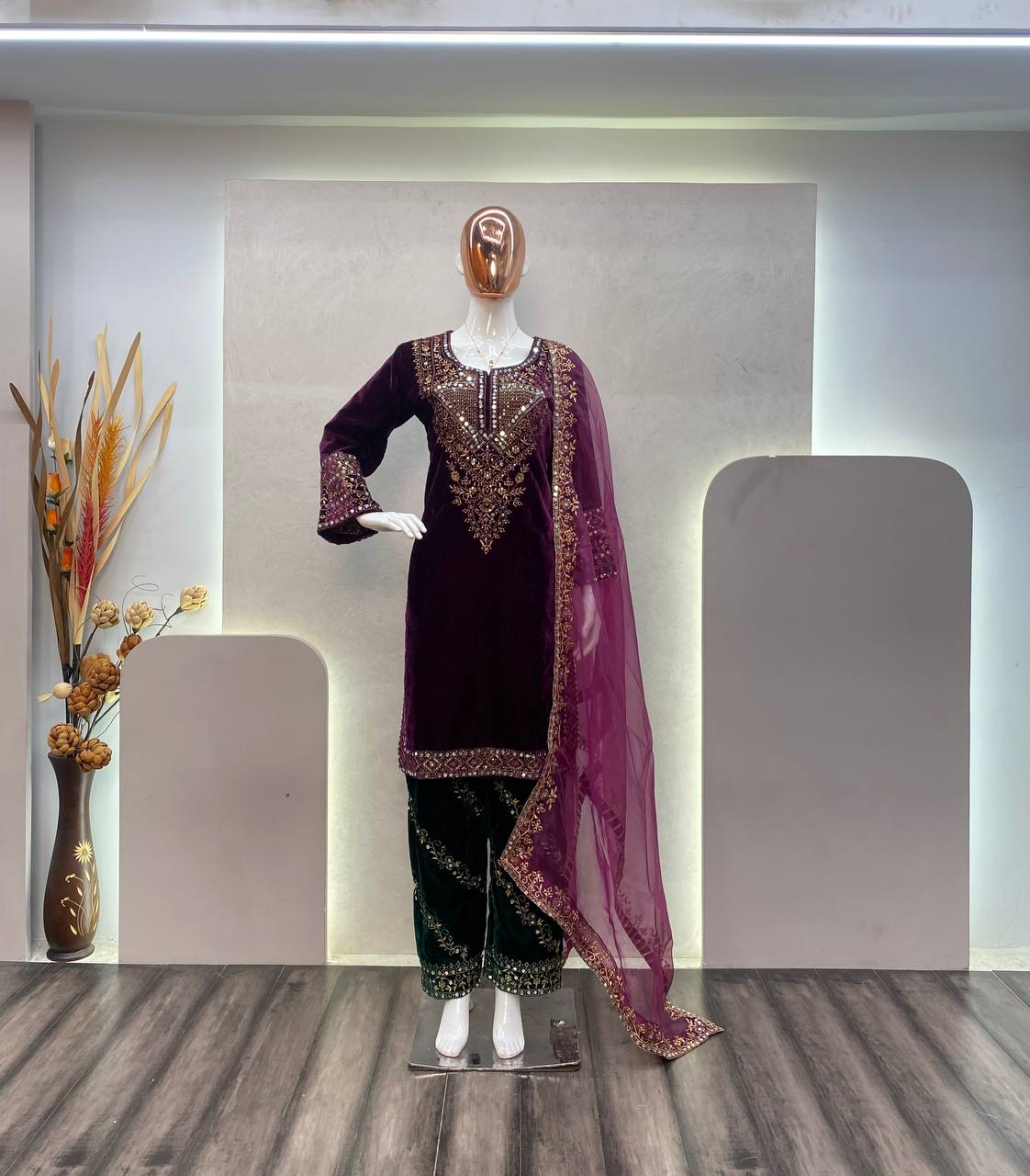 ADORABLE HEAVY VELVET SEQUENCE EMBROIDERY SUIT SET