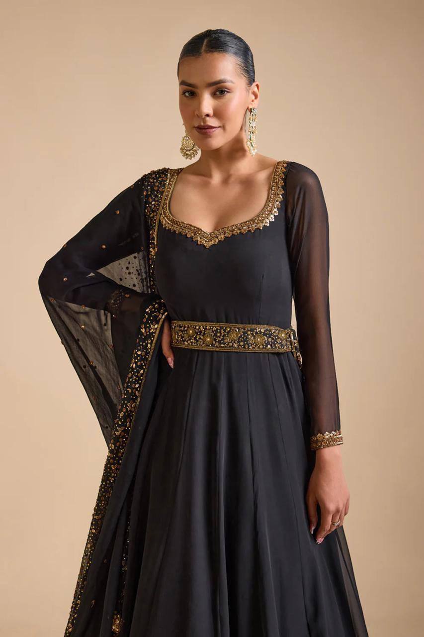 ELEGANT LONG ANARKALI SET
