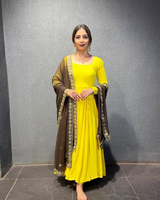 GRACEFUL FLAIR ANARKALI SET