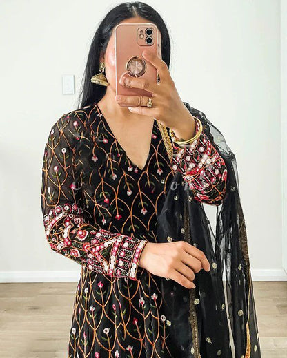 ELEGANT FOAX GEORGETTE TOP & MICRO PANT SET WITH SOFT NET DUPATTA