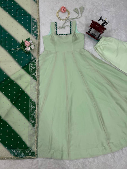 ELEGANT DESIGNER GOWN IN HEAVY STAR GEORGETTE WITH DIGITAL PRINT DUPATTA