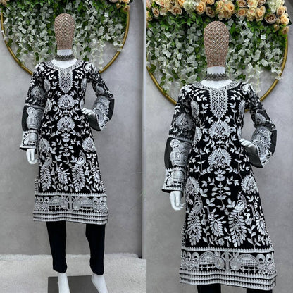 ELEGANT DESIGNER SUIT IN HEAVY FAUX GEORGETTE WITH CHAIN-STITCH WORK – A PERFECT BLEND OF STYLE & COMFORT
