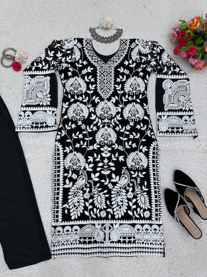 ELEGANT DESIGNER SUIT IN HEAVY FAUX GEORGETTE WITH CHAIN-STITCH WORK – A PERFECT BLEND OF STYLE & COMFORT