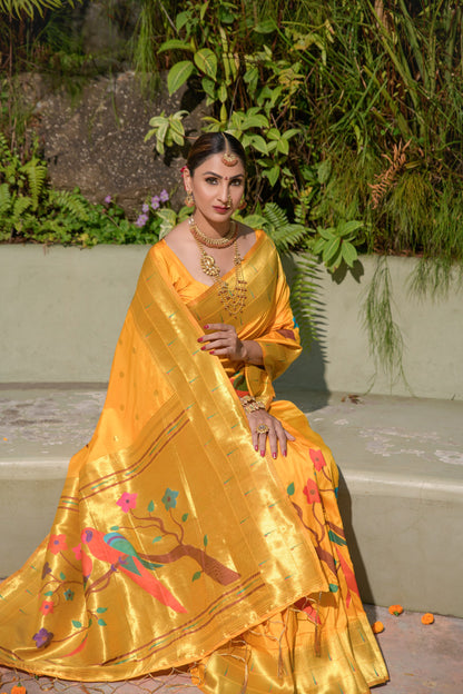 LUXURIOUS PAITHANI PURE SILK HANDLOOM SAREE WITH PURE GOLD ZARI
