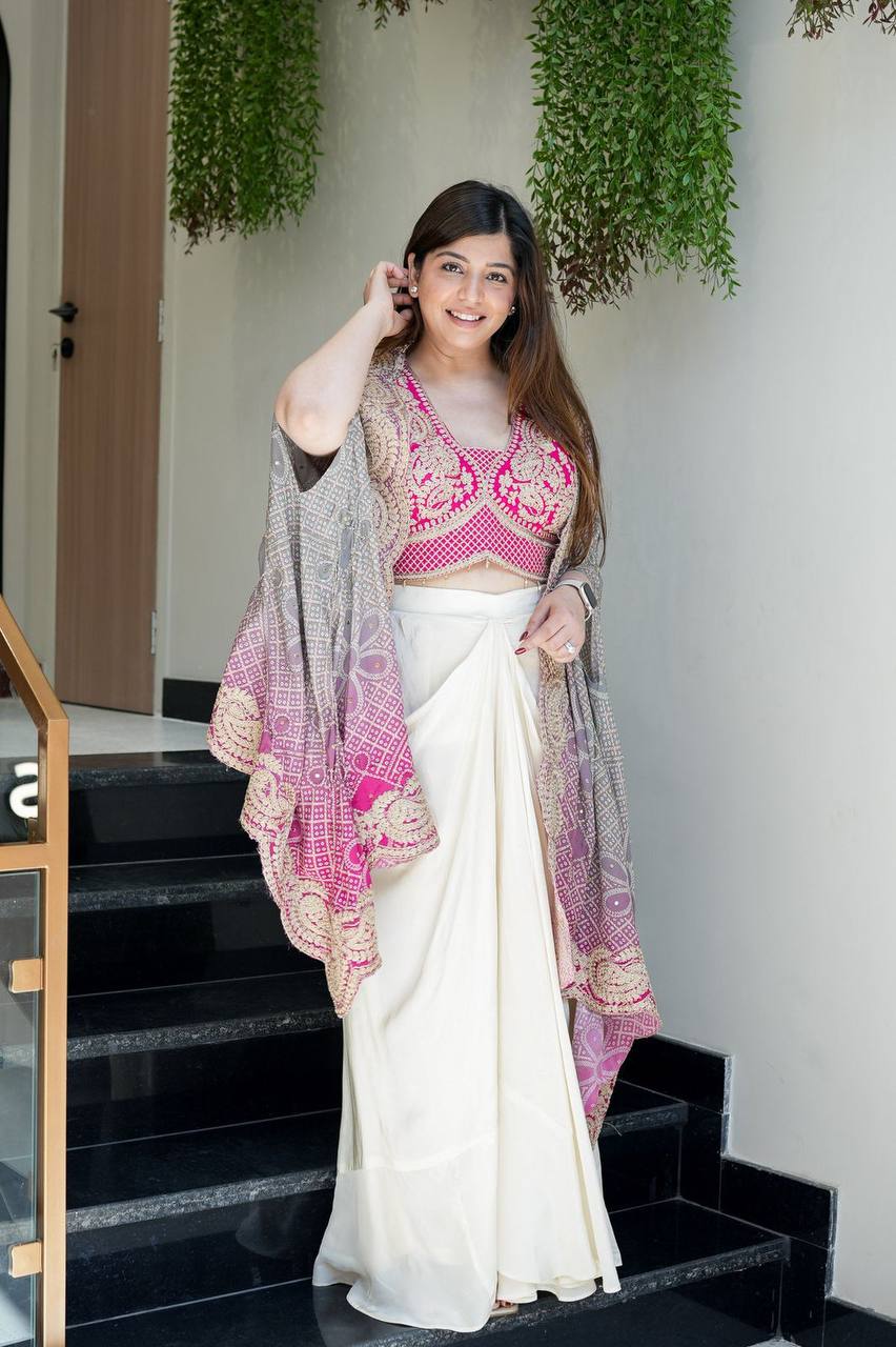 EXCLUSIVE THREE-PIECE WESTERN FUSION OUTFIT FOR A DESIGNER STATEMENT LOOK