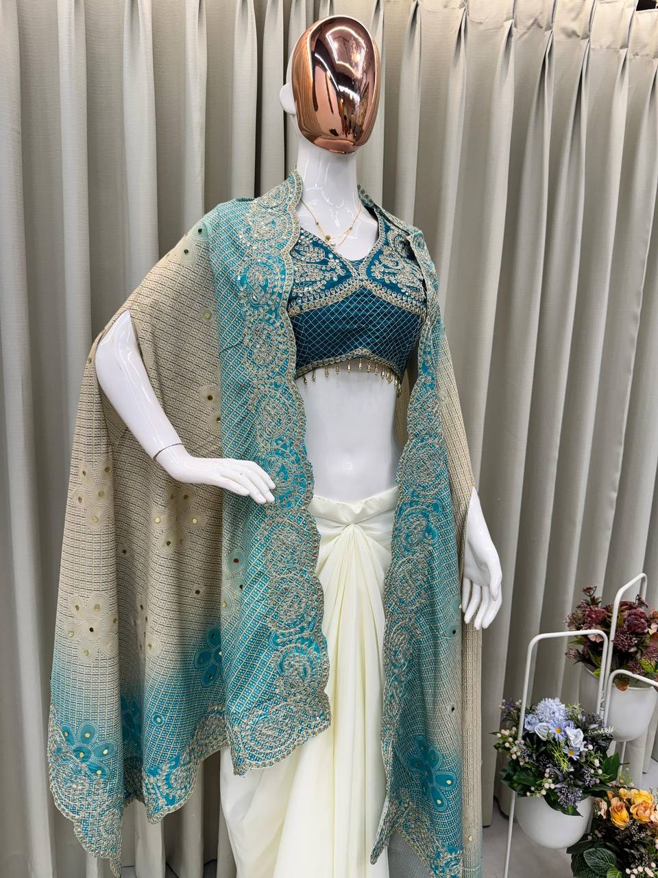 EXCLUSIVE THREE-PIECE WESTERN FUSION OUTFIT FOR A DESIGNER STATEMENT LOOK