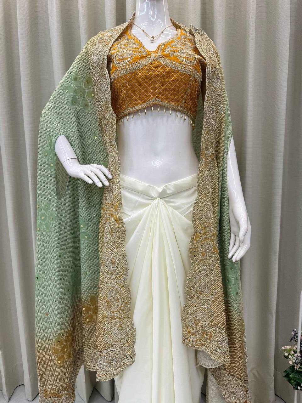 EXCLUSIVE THREE-PIECE WESTERN FUSION OUTFIT FOR A DESIGNER STATEMENT LOOK