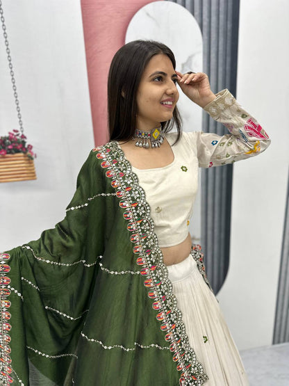 WEDDING WEAR LEHENGA CHOLI SET WITH CANCAN