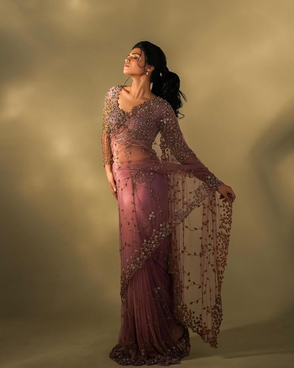 ELEGANT DESIGNER SOFT NET SAREE WITH THREAD & SEQUINS EMBROIDERY WORK | UNSTITCHED BLOUSE