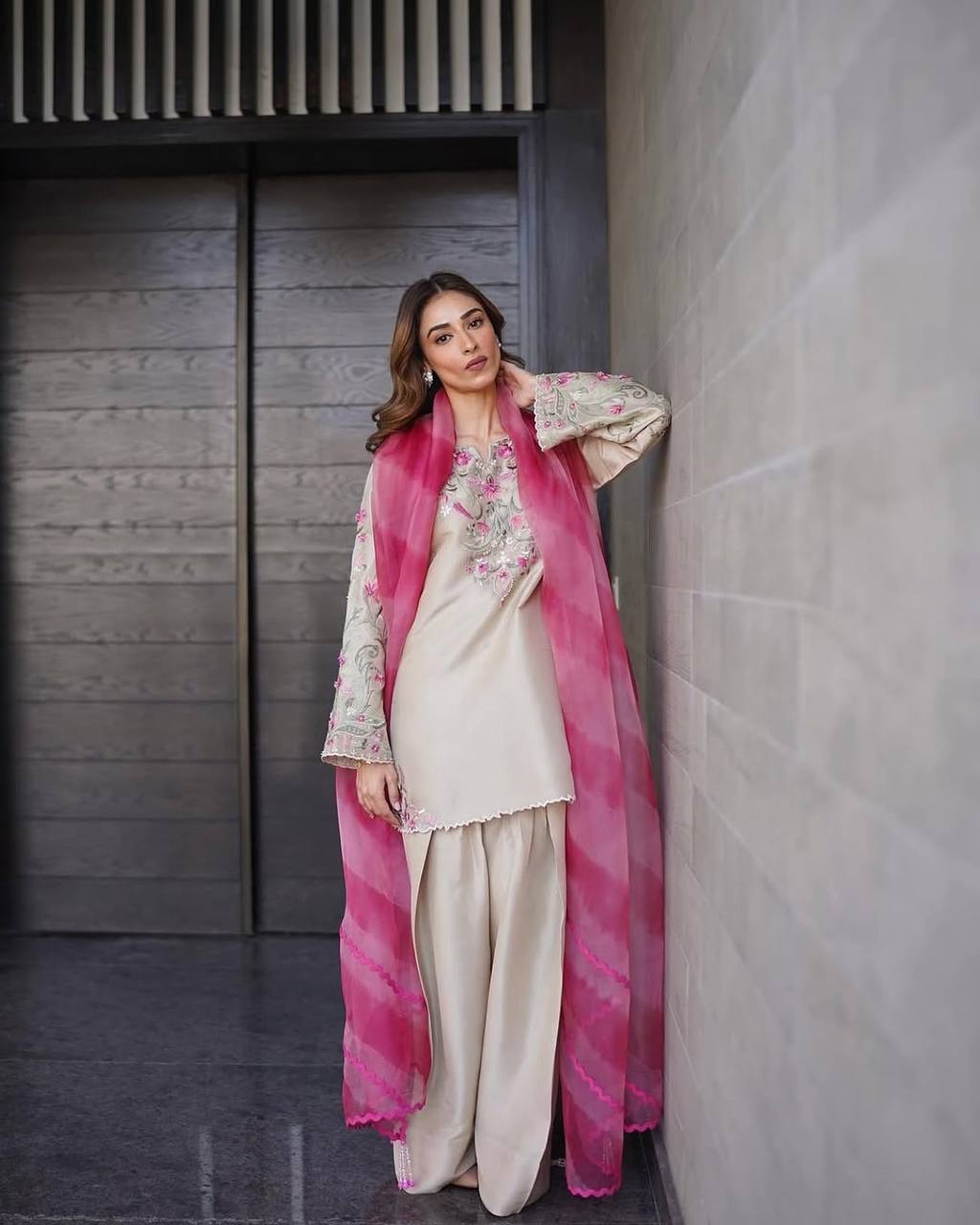 EXCLUSIVE DESIGNER FARSI SALWAR SUIT IN FRENCH CRAPE WITH EMBROIDERY & PRINTED ORGANZA DUPATTA