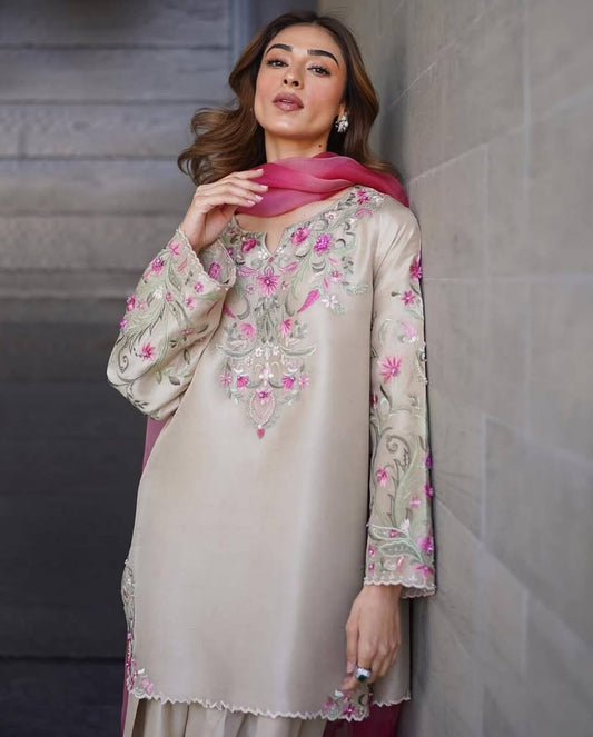 EXCLUSIVE DESIGNER FARSI SALWAR SUIT IN FRENCH CRAPE WITH EMBROIDERY & PRINTED ORGANZA DUPATTA