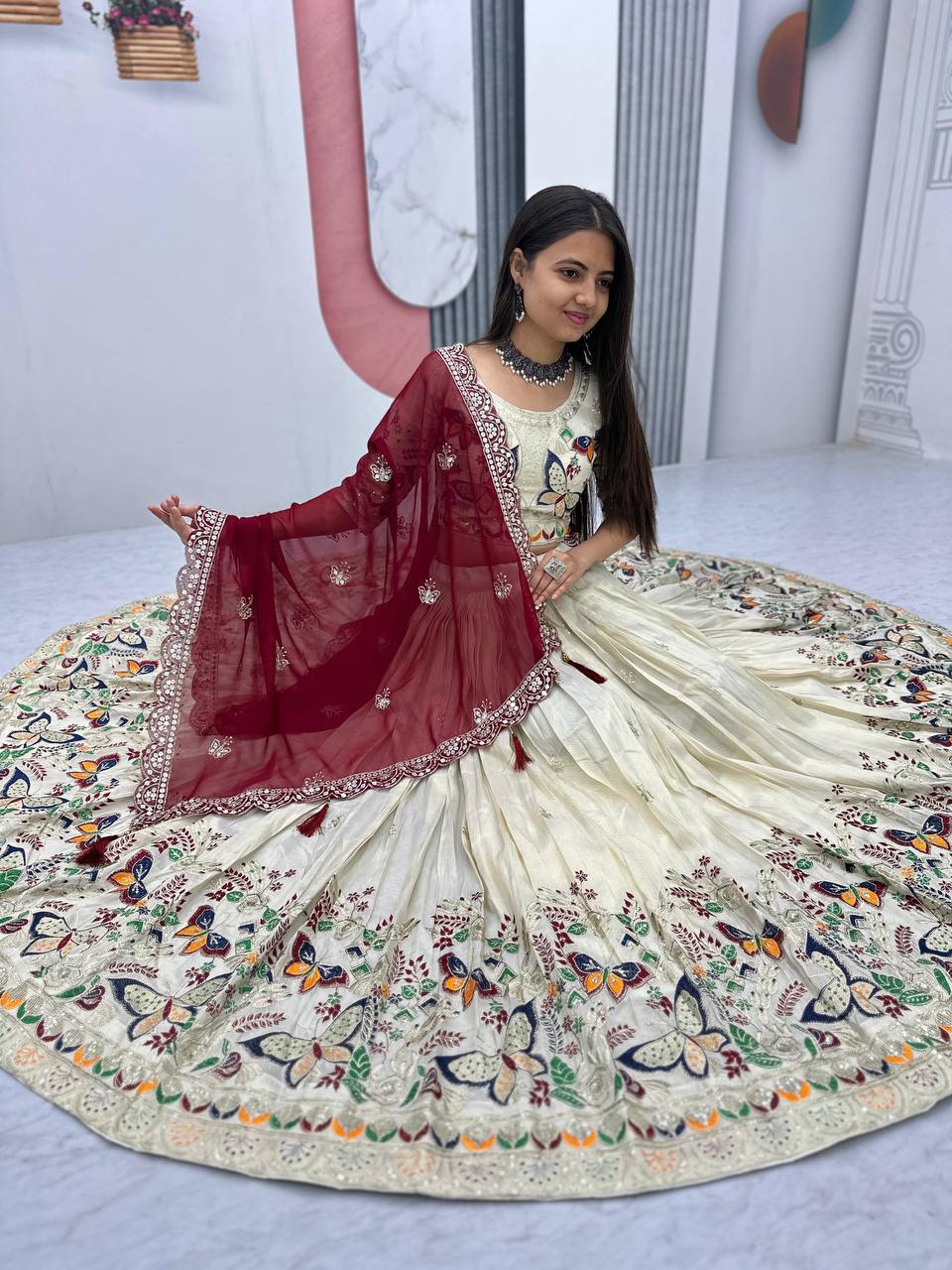 GRAND WEDDING WEAR LEHENGA CHOLI SET WITH CANCAN & EXQUISITE SEQUENCE WORK