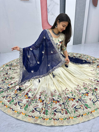 GRAND WEDDING WEAR LEHENGA CHOLI SET WITH CANCAN & EXQUISITE SEQUENCE WORK