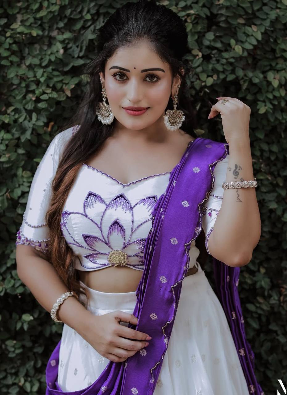 CHINON DIGITAL PRINT LEHENGA CHOLI SET WITH HANDWORK